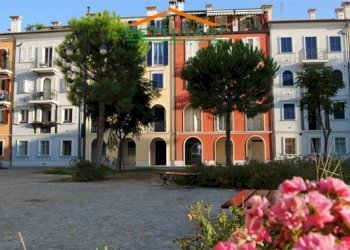 Foto 3 - Trilocale piazza del Borgo, Porto Recanati - foto 2