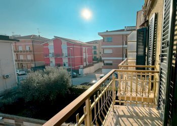 Foto 17 - Apartment Porto Recanati - photo 16