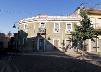 Foto 1 - Casa indipendente via Mercato, Serrenti - foto 1