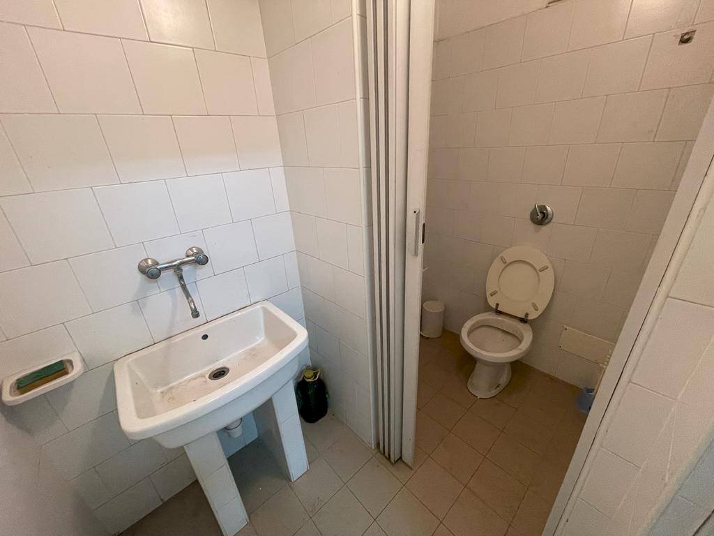 Foto 2 - Locale Commerciale Via Merello, Quartu Sant'Elena - foto 2