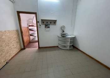 Foto 3 - Locale Commerciale Via Merello, Quartu Sant'Elena - foto 3