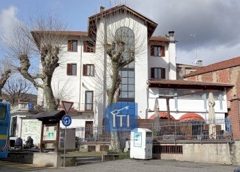 Foto 4 - Commercial Activity P.zza Caduti per la Libertà, Corio - photo 4