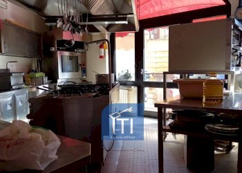 Foto 36 - Commercial Activity P.zza Caduti per la Libertà, Corio - photo 36