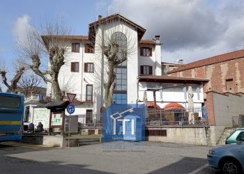 Foto 37 - Commercial Activity P.zza Caduti per la Libertà, Corio - photo 37