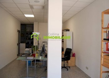 Foto 4 - Locale Commerciale VIA APPIA NORD KM 50, 610
 
51, Cisterna di Latina - foto 4