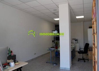 Foto 6 - Locale Commerciale VIA APPIA NORD KM 50, 610
 
51, Cisterna di Latina - foto 6