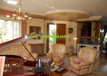 Foto 2 - Villa VIA COLLINA DEI PINI, Cisterna di Latina - foto 2