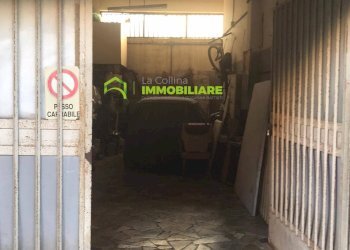 Foto 2 - Locale Commerciale VIA MARTIRI DELLE FOSSE ARDEATINE, Cisterna di Latina - foto 2