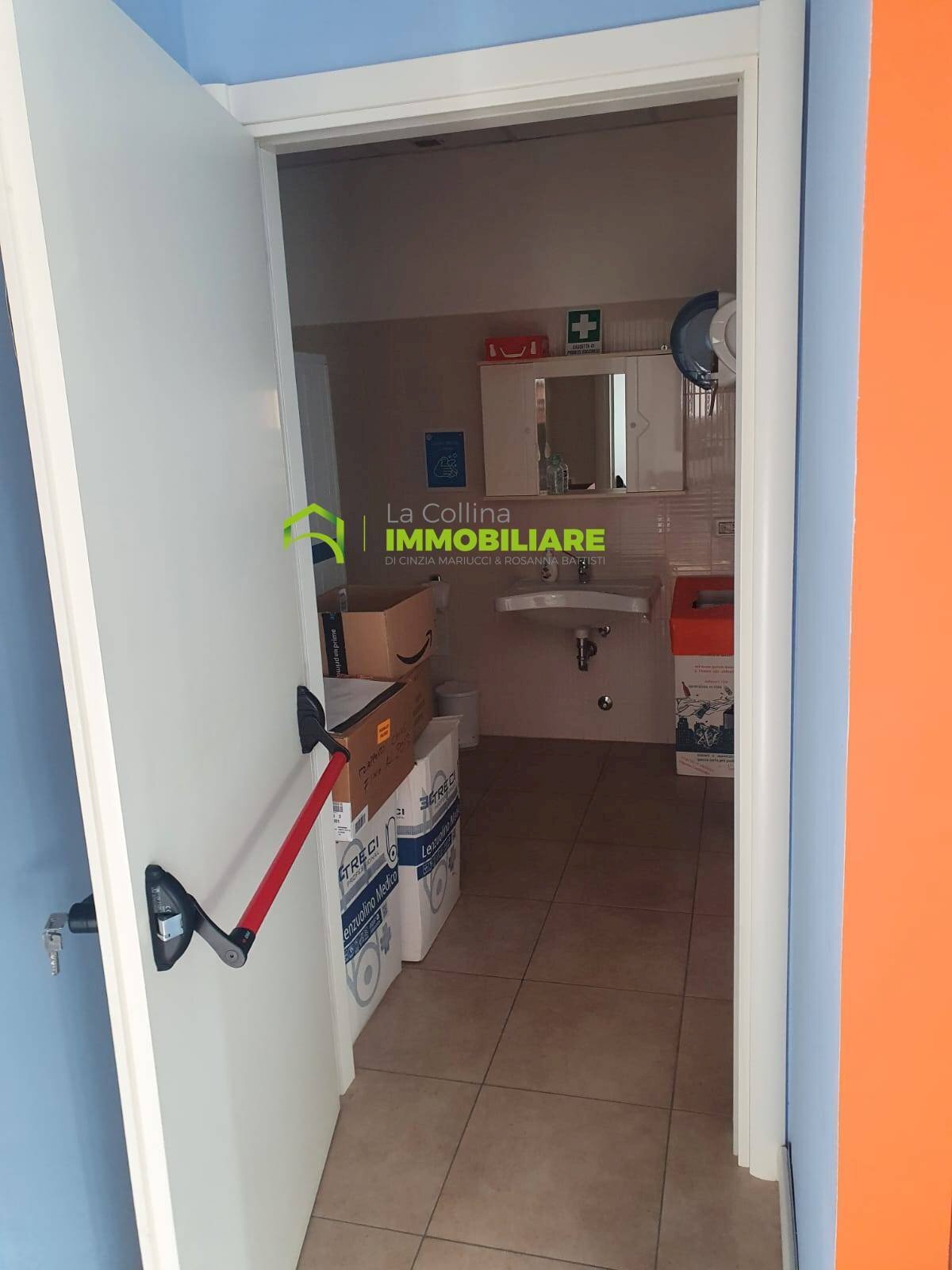 Foto 3 - Locale Commerciale Corso della Repubblica, Cisterna di Latina - foto 3