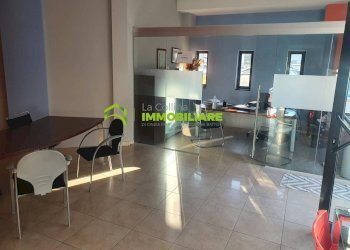 Foto 2 - Locale Commerciale Corso della Repubblica, Cisterna di Latina - foto 2