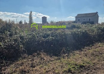 Foto 1 - Terreno edificabile VIA GROTTE DI NOTTOLA, Cisterna di Latina - foto 1