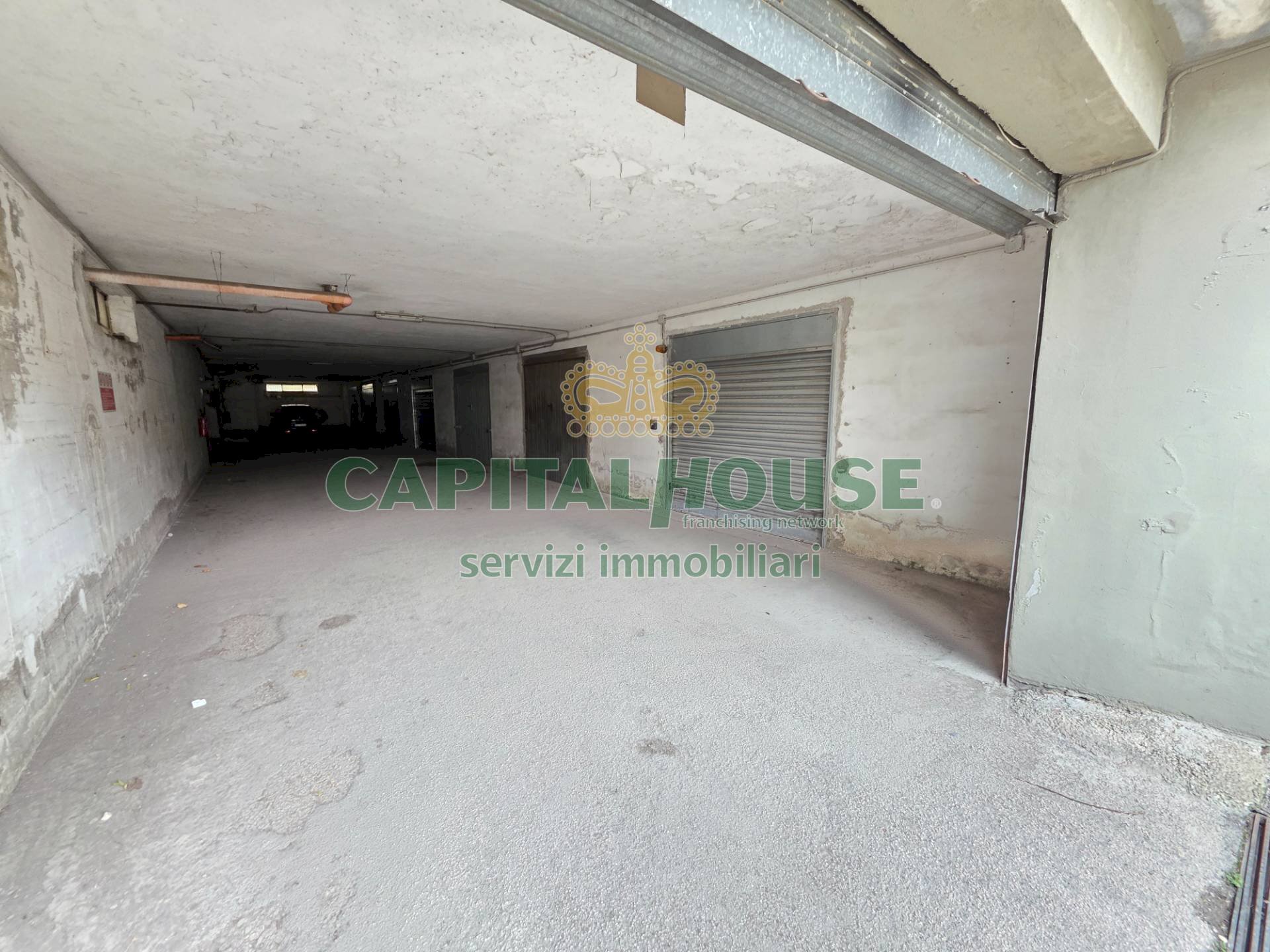 Foto 2 - Box via Feudo di San Martino, Caserta - photo 2