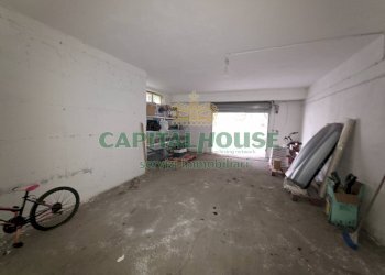 Foto 4 - Box via Feudo di San Martino, Caserta - photo 4