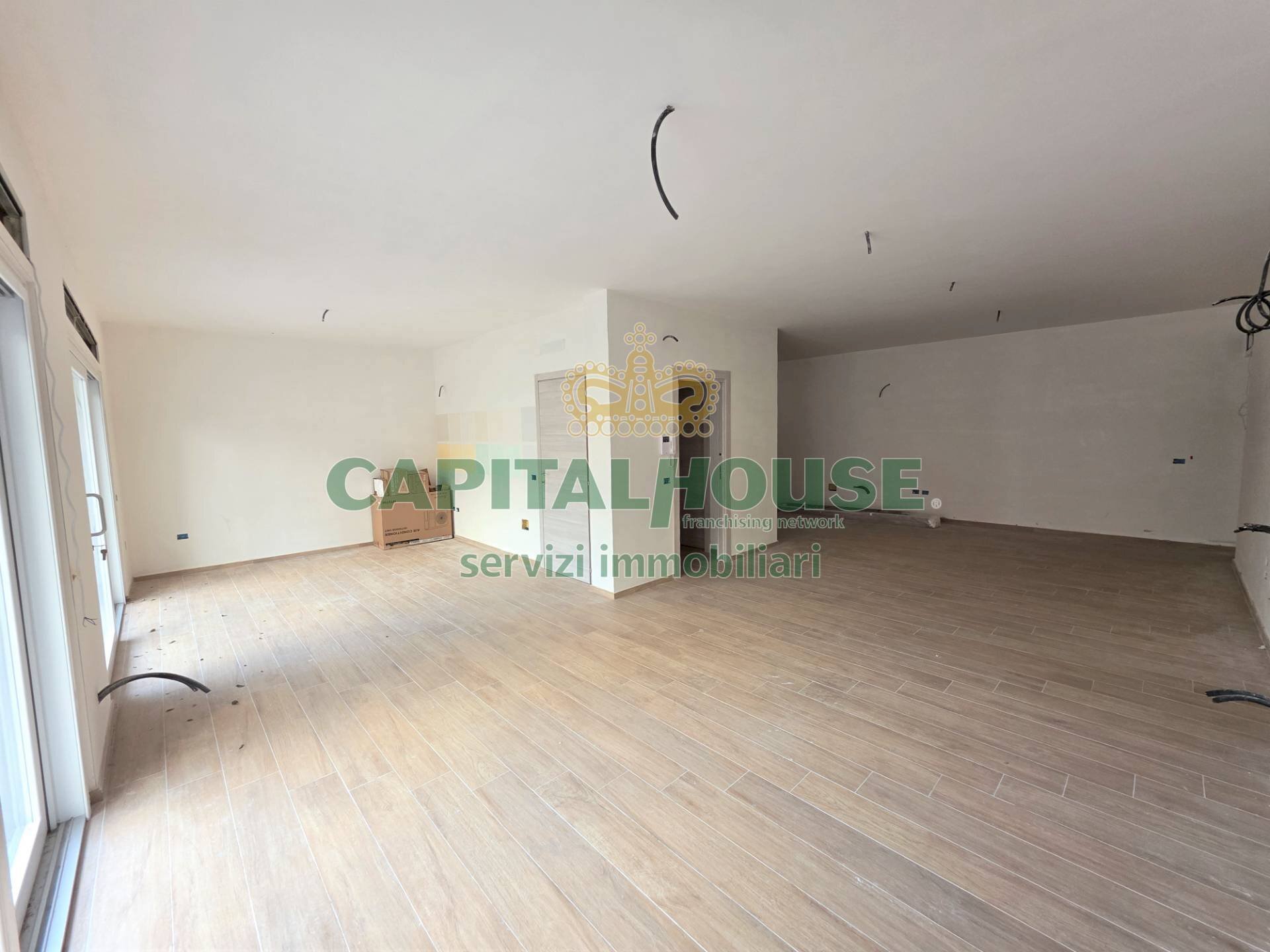 Foto 3 - Office Piazza Matteotti, Caserta - photo 3