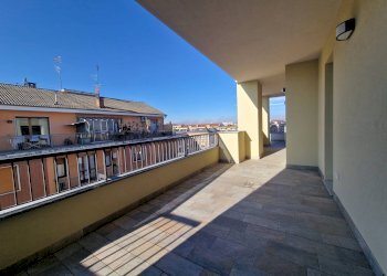 Foto 2 - Quadrilocale via Fratelli Carando, Bra - foto 2