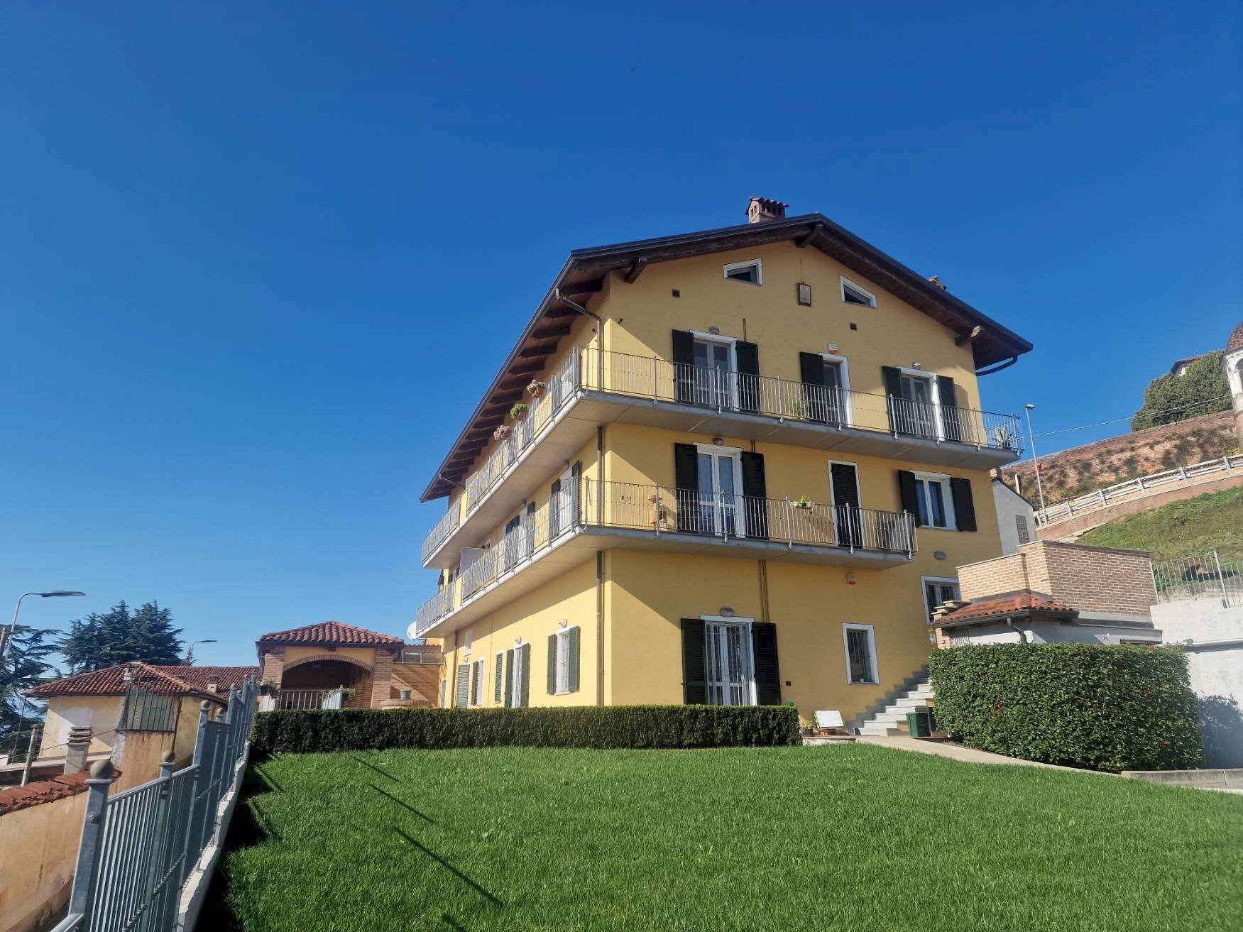 Foto 1 - Bilocale via Soprana
 
6, Sanfrè - foto 1