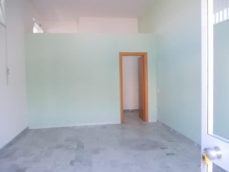 Foto 3 - Negozio VIA SAMBUCI, Sant'Antimo - foto 3