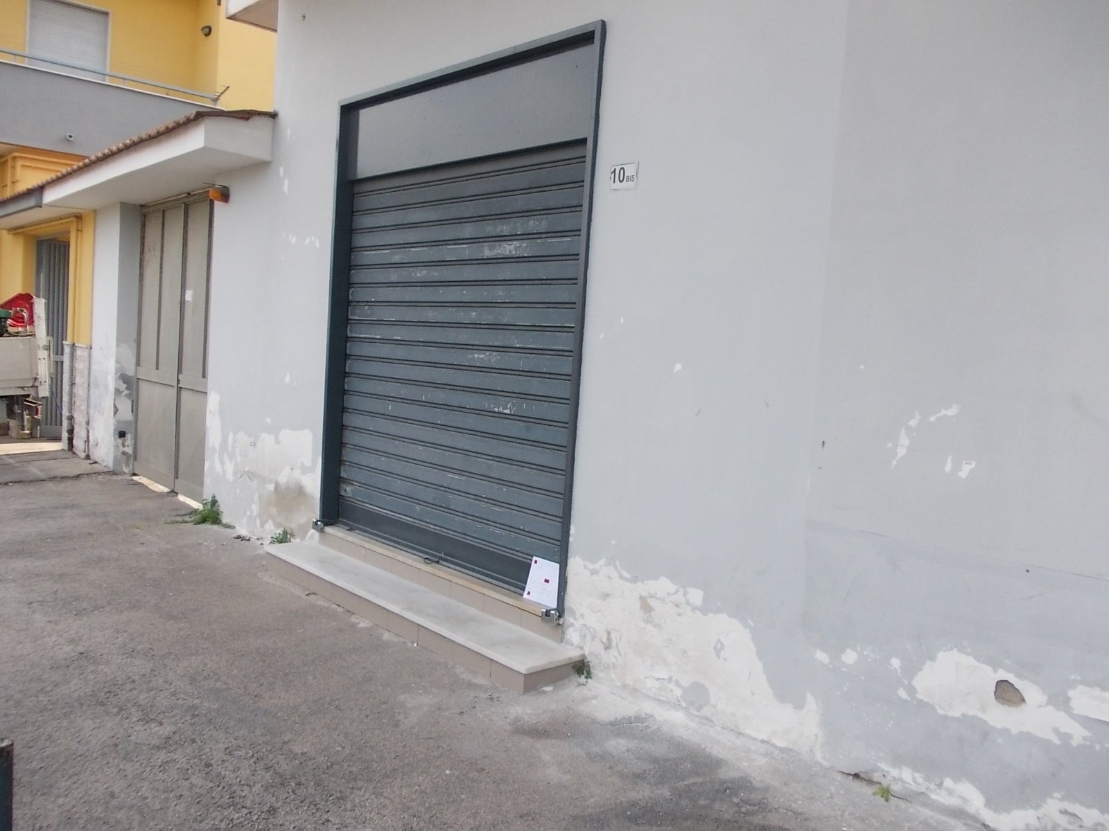 Foto 1 - Negozio VIA SALVATORE DI GIACOMO, Sant'Antimo - foto 1