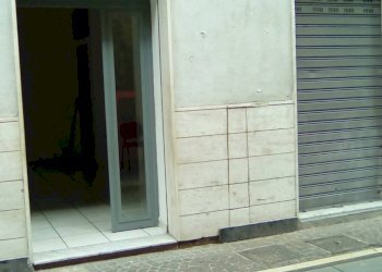 Foto 1 - Shop PIAZZA DELLA REPUBBLICA, Sant'Antimo - photo 1