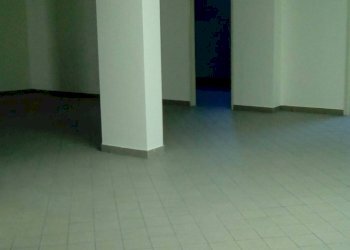 Foto 2 - Negozio VI APPIA, Sant'Antimo - foto 2