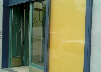 Foto 1 - Shop CORSO UNIONE SOVIETICA, Sant'Antimo - photo 1