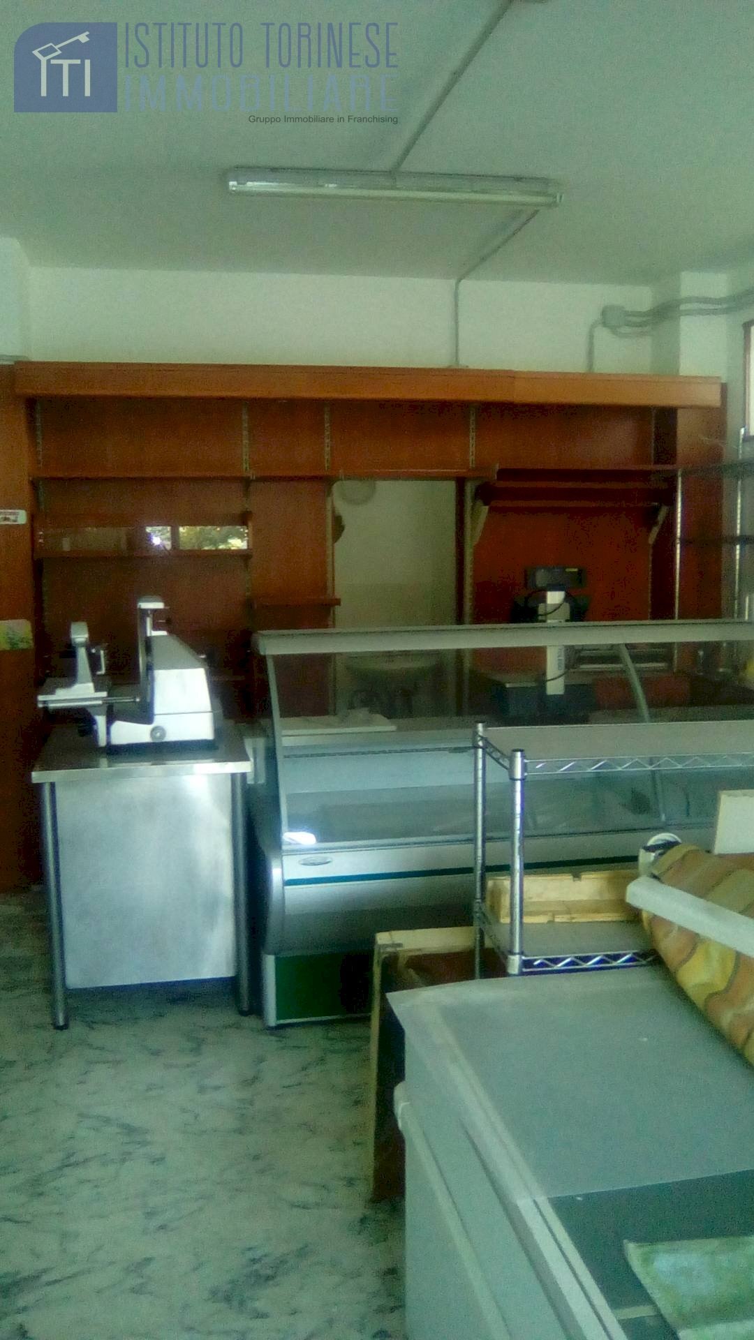 Foto 1 - Shop CORSO EUROPA, Sant'Antimo - photo 1