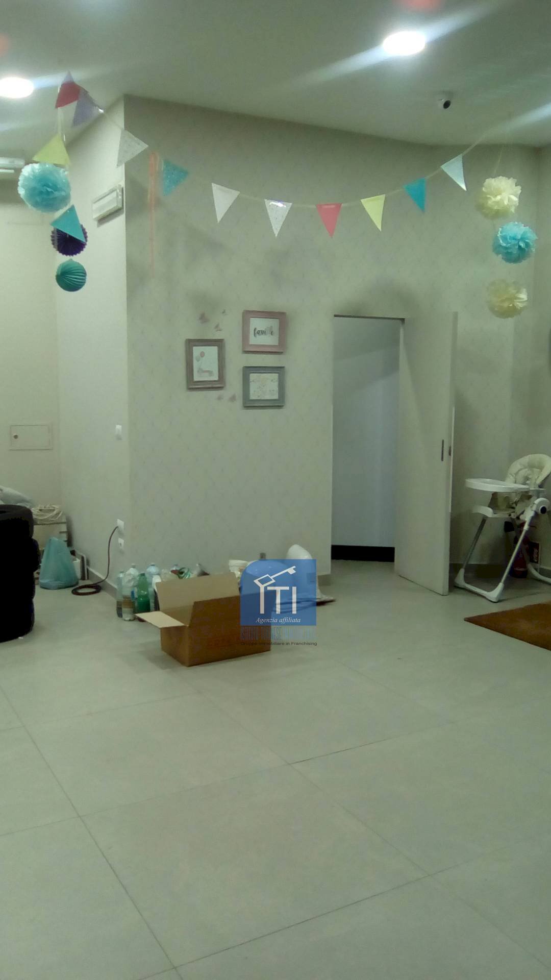 Foto 2 - Shop VI G.DI VITTOIRO, Sant'Antimo - photo 2