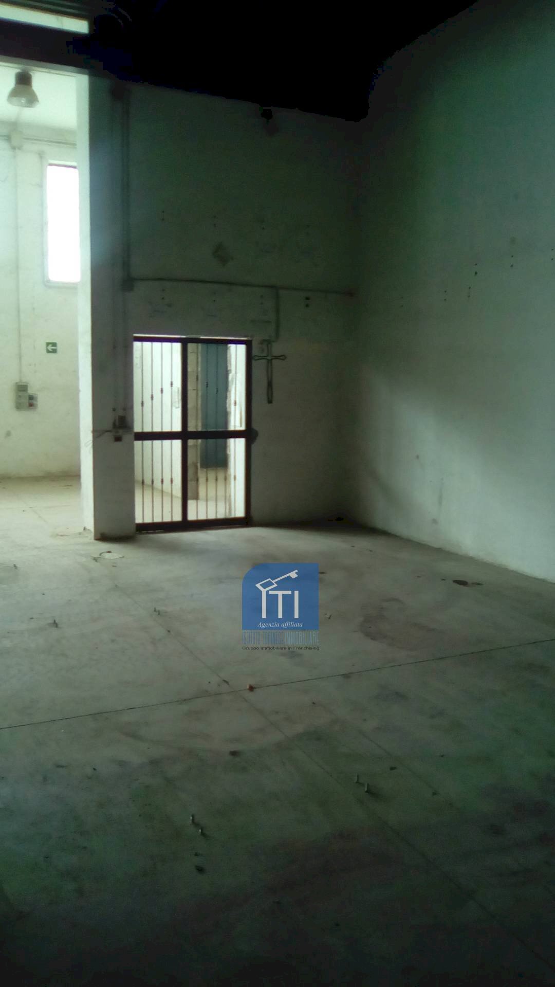 Foto 2 - Capannone VIA DANTE ALIGHIERI, Sant'Antimo - foto 2