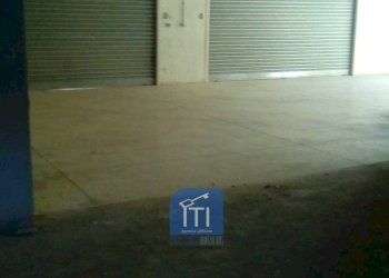 Foto 3 - Attività Commerciale VIA DEGLI OLEANDRI, Sant'Antimo - foto 3