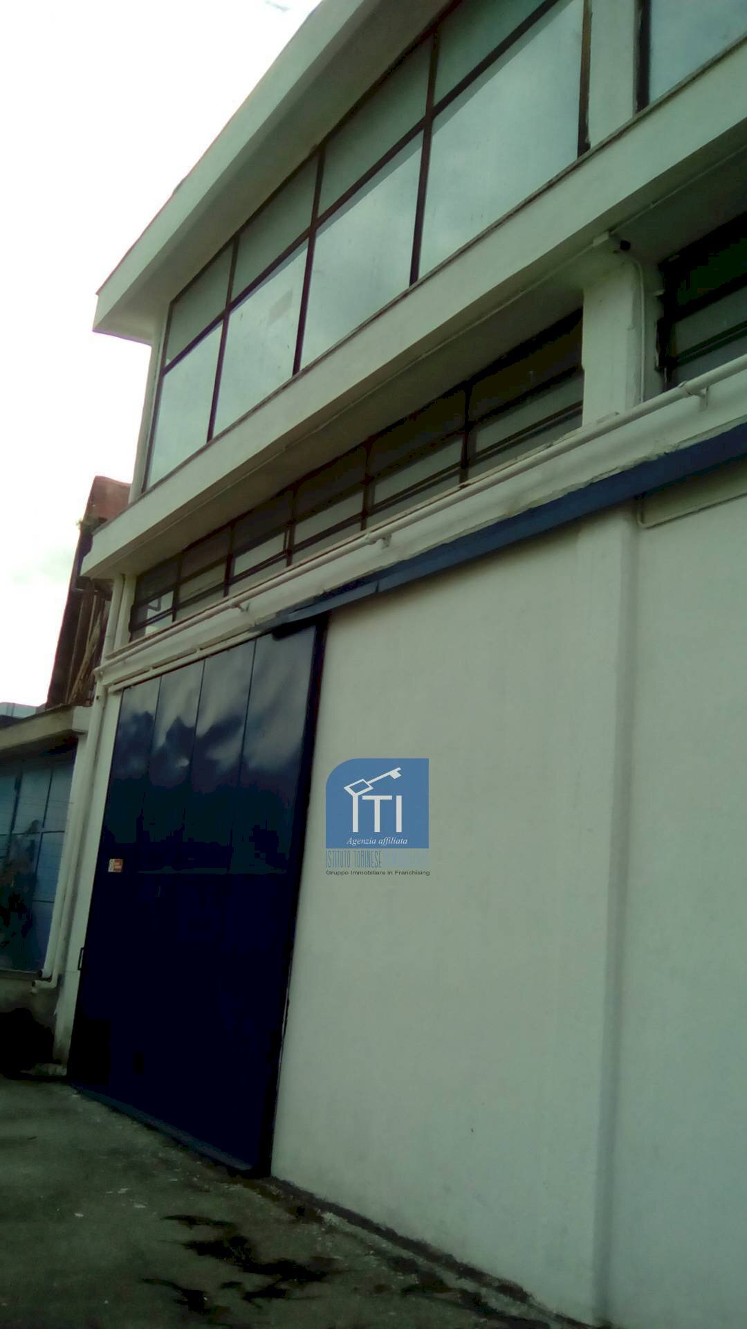 Foto 1 - Shop APPIA SUD, Giugliano in Campania - photo 1