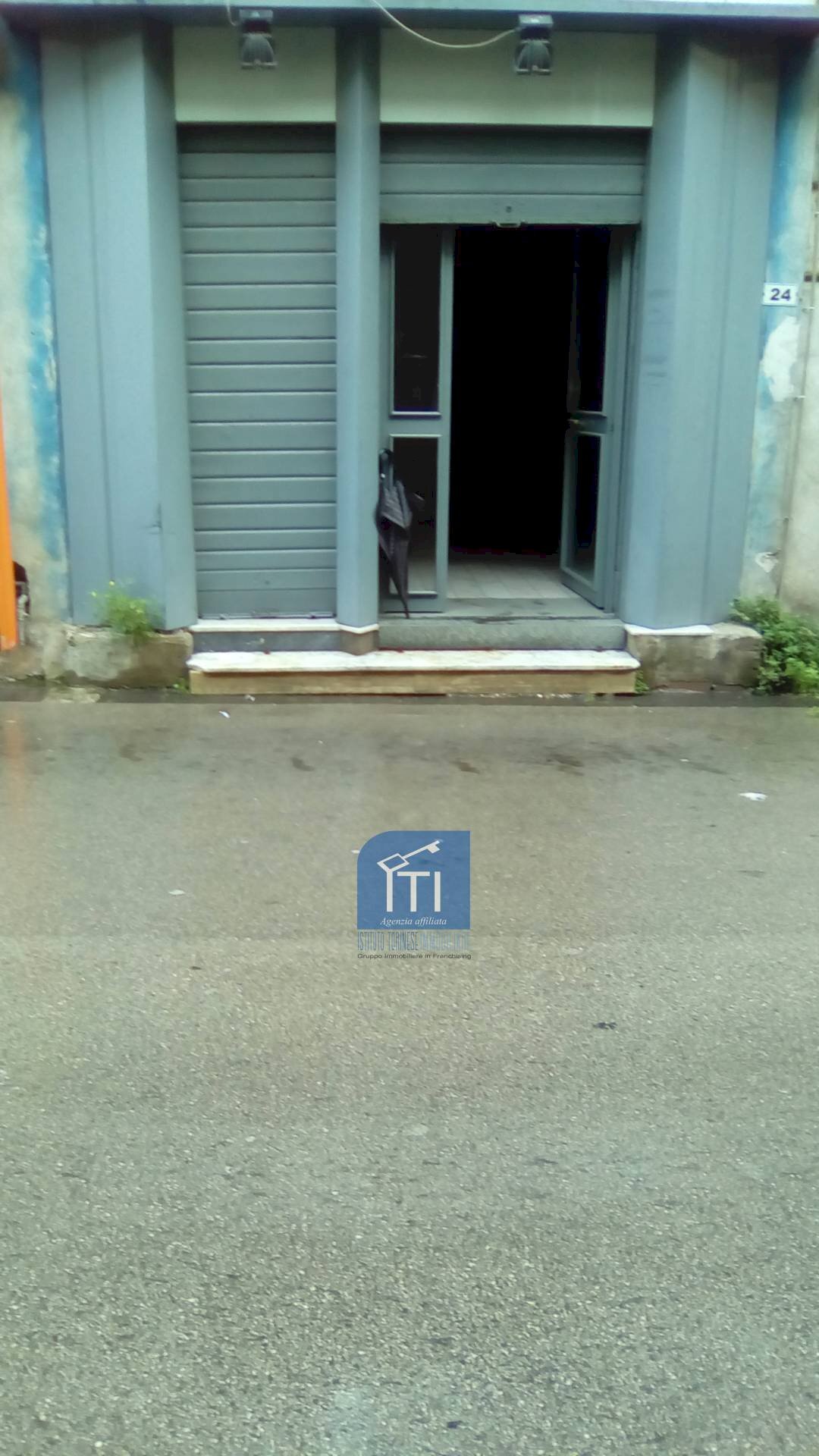 Foto 1 - Shop VIA CRUCIS, Sant'Antimo - photo 1