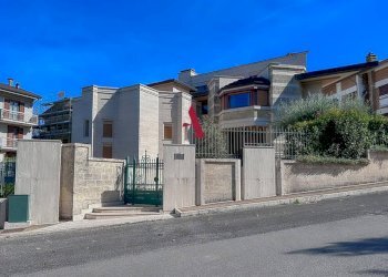 Foto 1 - Villa Avellino - foto 1