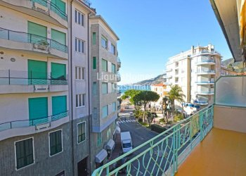 Foto 1 - Trilocale via Matteotti, Ospedaletti - foto 1