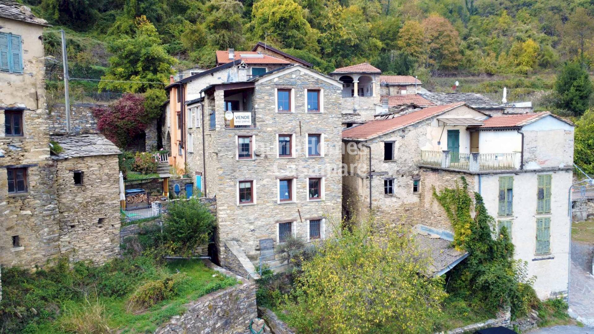 Foto 1 - Villa Via Cavour, Rezzo - foto 1