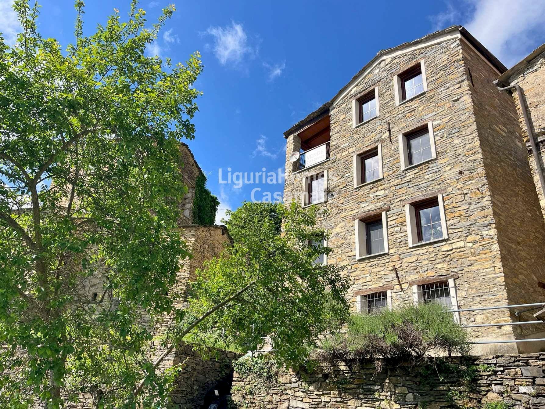 Foto 1 - Villa Via Cavour, Rezzo - foto 1