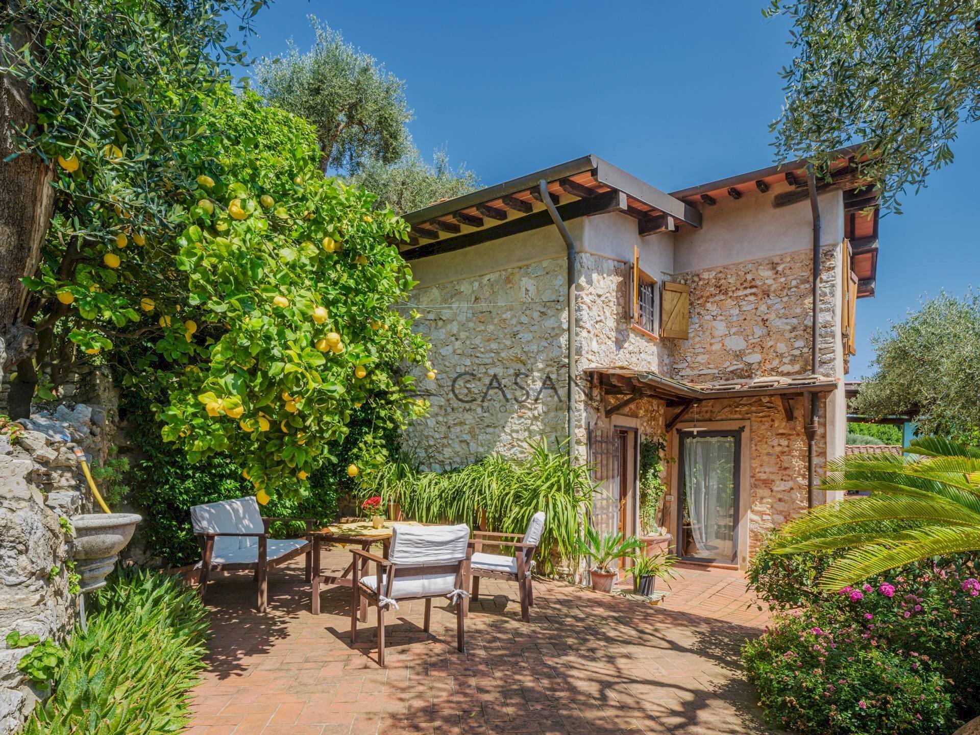 Foto 1 - Casa indipendente Via di Buchignano
 
1, Camaiore - foto 1