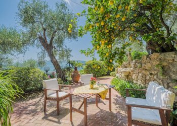 Foto 20 - Independent house Via di Buchignano
 
1, Camaiore - photo 20