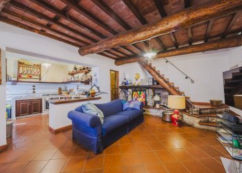 Foto 24 - Independent house Via di Buchignano
 
1, Camaiore - photo 24