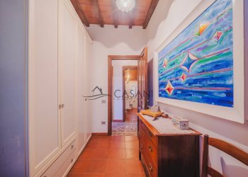 Foto 47 - Independent house Via di Buchignano
 
1, Camaiore - photo 47