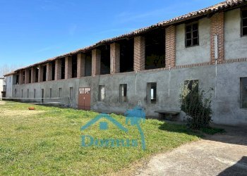 Foto 10 - Rustico Regione Colletrale
 
36, Scalenghe - foto 10