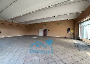 Foto 1 - Locale Commerciale Strada Valdomenica
 
19, Bricherasio - foto 1