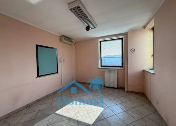 Foto 3 - Locale Commerciale Strada Valdomenica
 
19, Bricherasio - foto 3