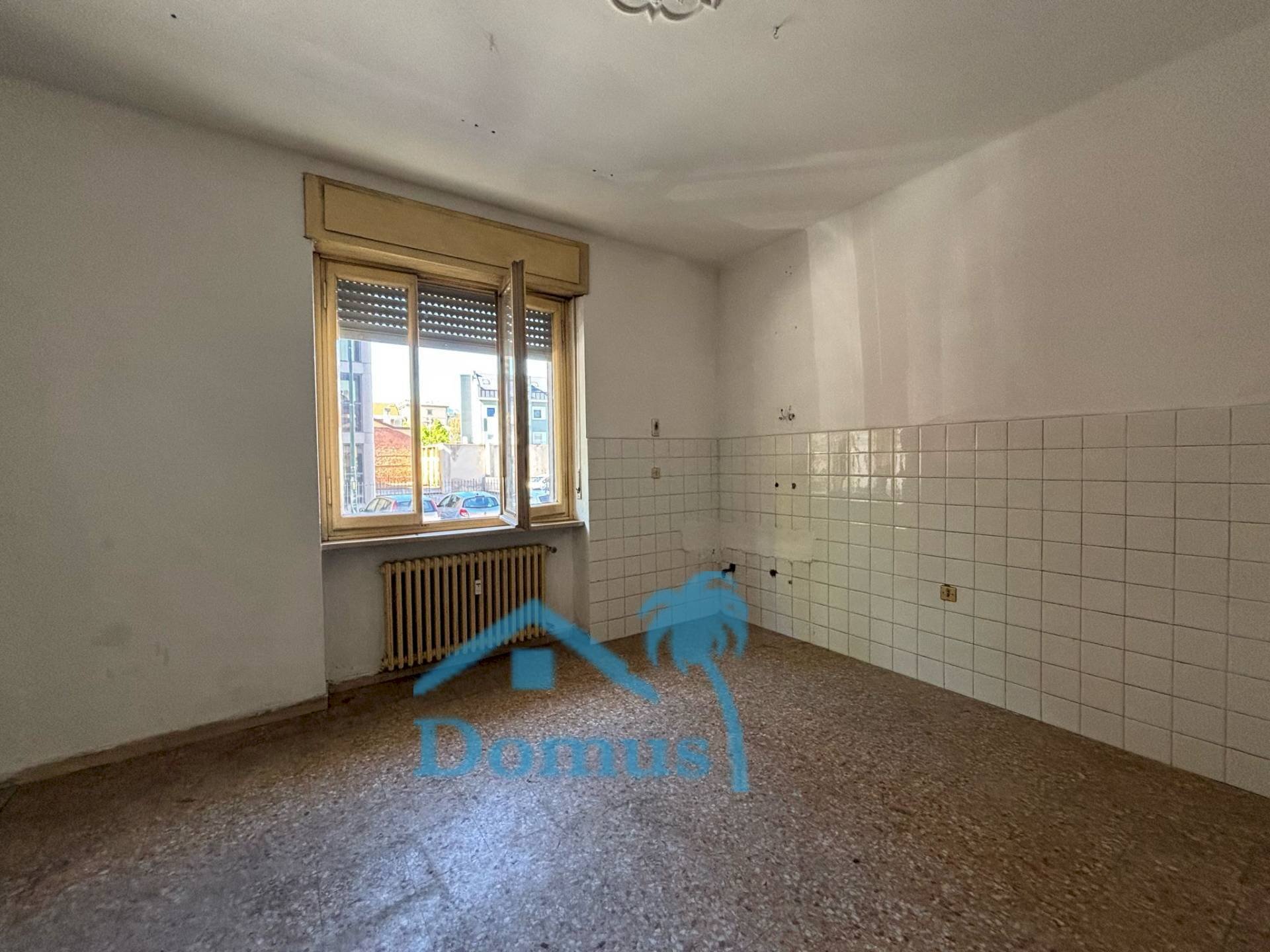 Foto 3 - Locale Commerciale Via Buniva
 
13, Pinerolo - foto 3