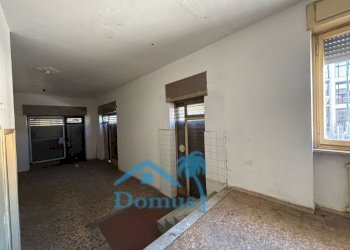 Foto 2 - Locale Commerciale Via Buniva
 
13, Pinerolo - foto 2