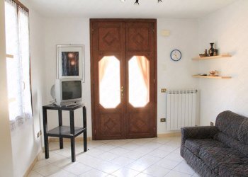 ingresso - Casa semi indipendente via Mazzini, Bergantino - foto 3