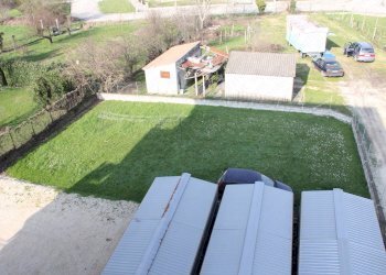 giardino comune - Quadrilocale via Mazzini, Bergantino - foto 8