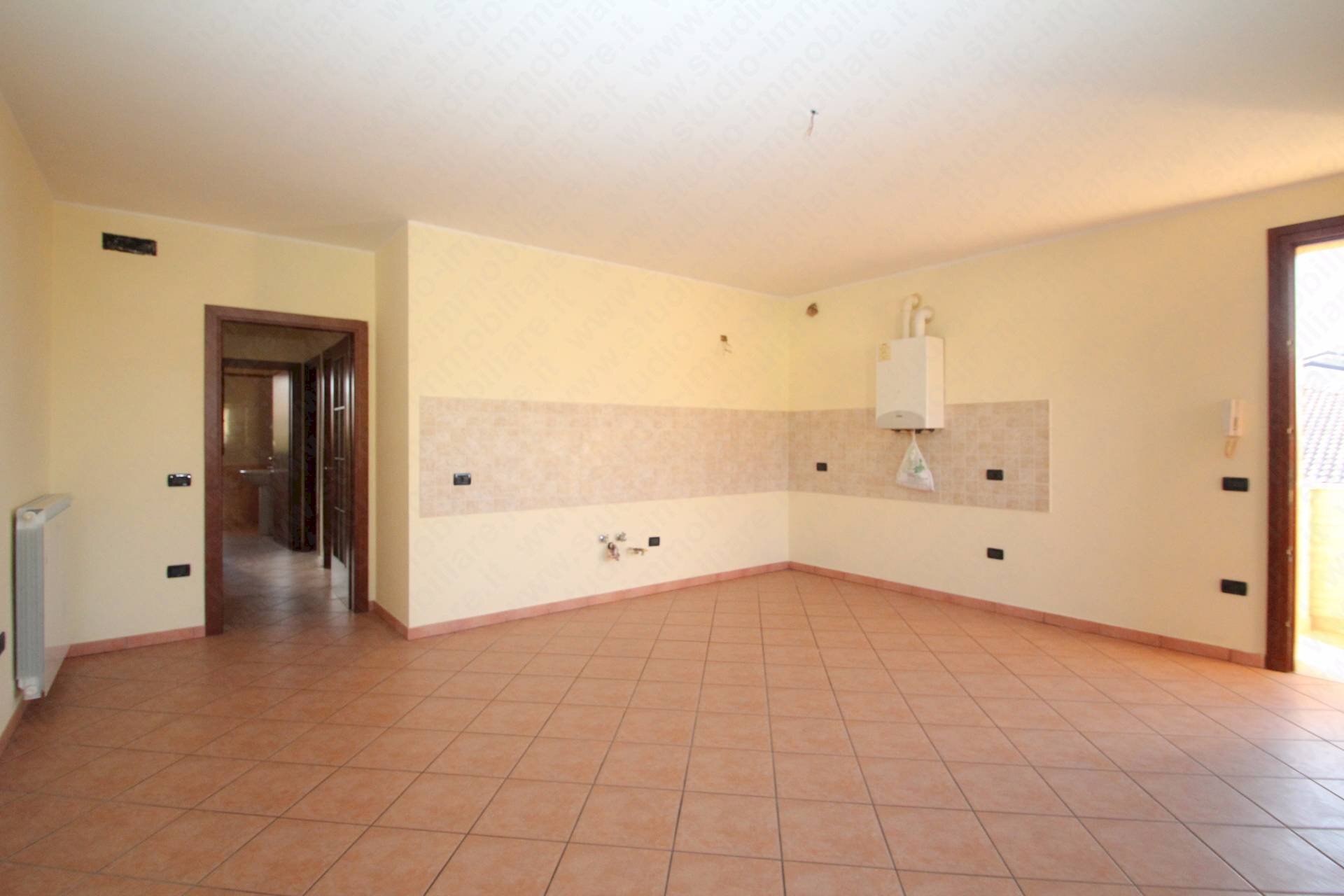 zona giorno - Trilocale via Livia Bianchi, Melara - foto 3