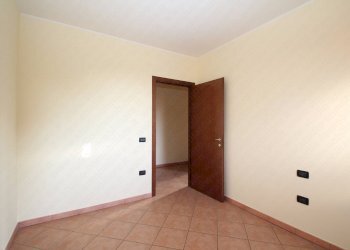 camera da letto - Trilocale via Livia Bianchi, Melara - foto 4