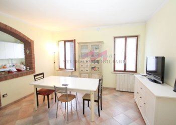 Foto 1 - Casa semi indipendente via Oberdan
 
51, Melara - foto 1