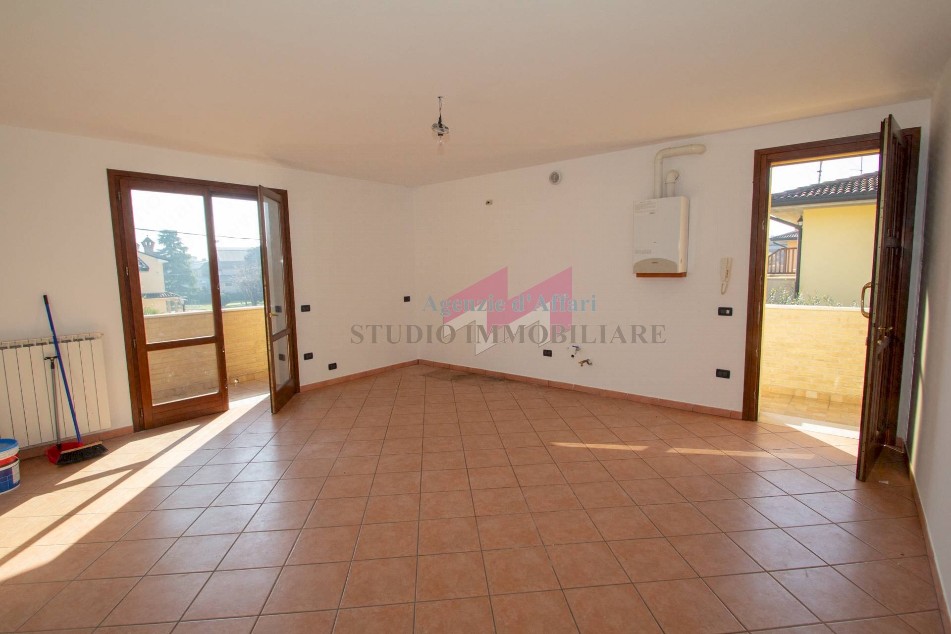 Foto 1 - Trilocale via Livia Bianchi
 
25/5, Melara - foto 1